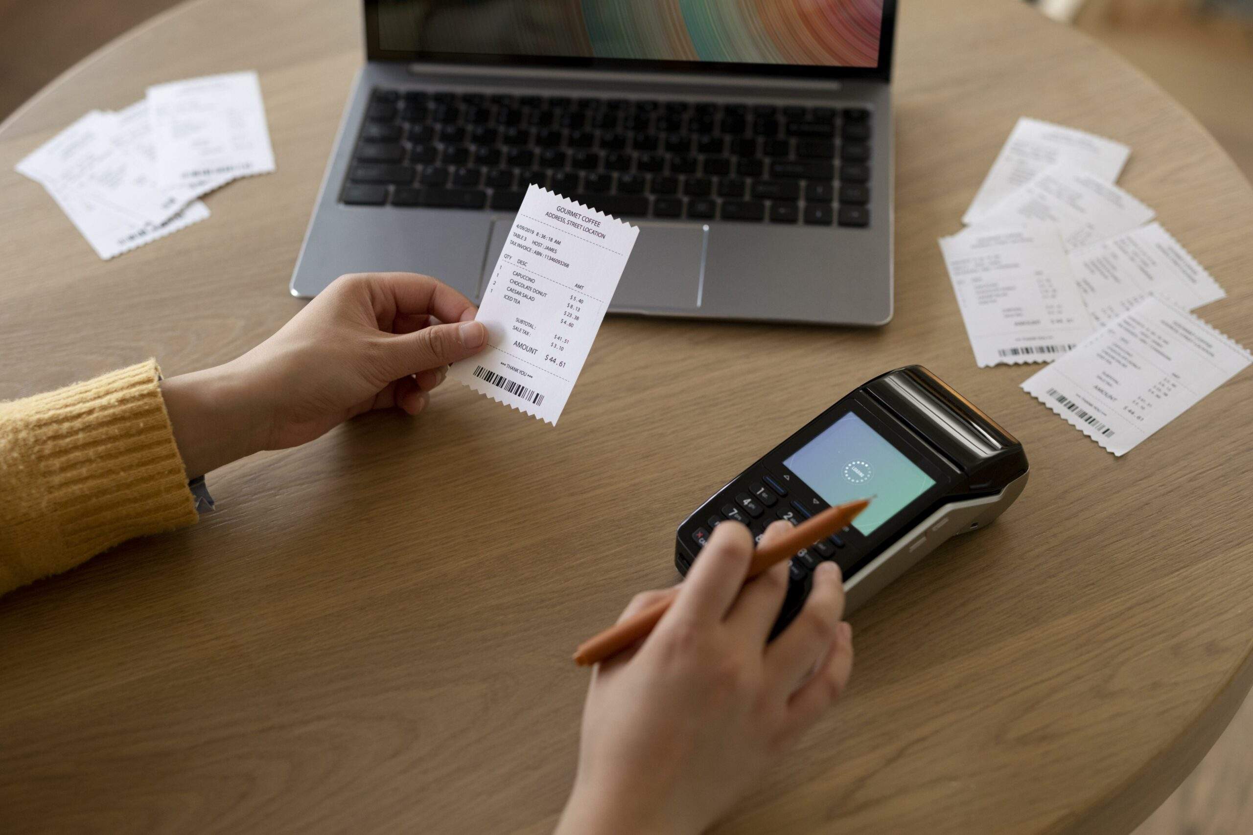 Guide Paiement et Facturation en Suède